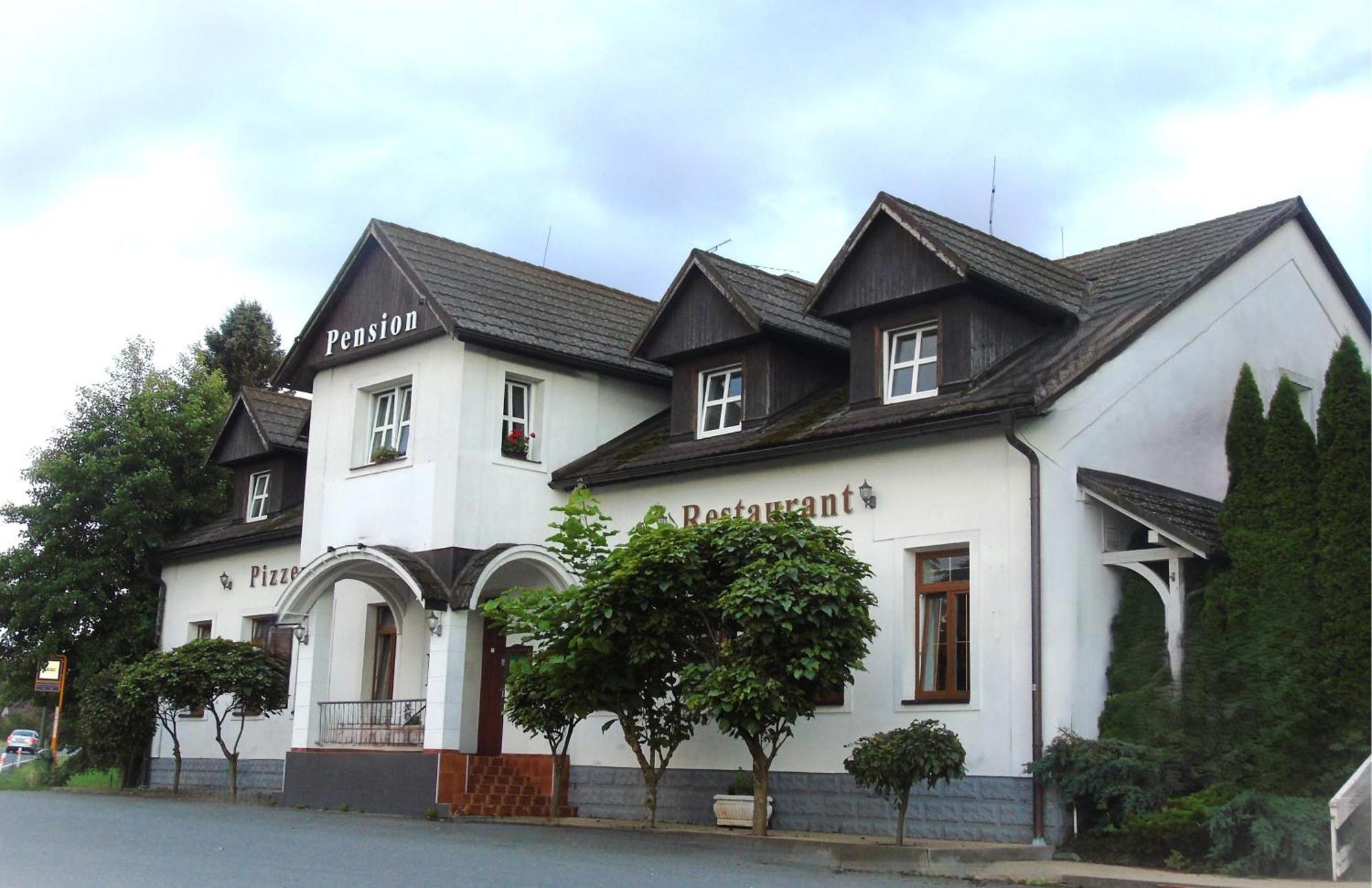 Toris Inn Trinec Exterior foto