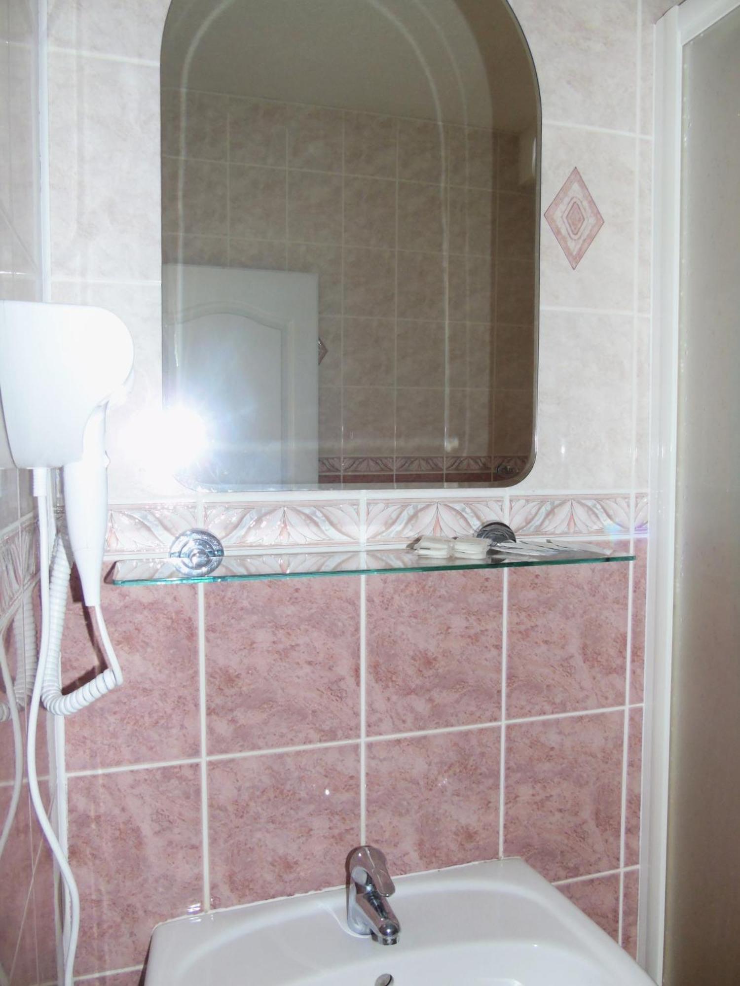 Toris Inn Trinec Exterior foto