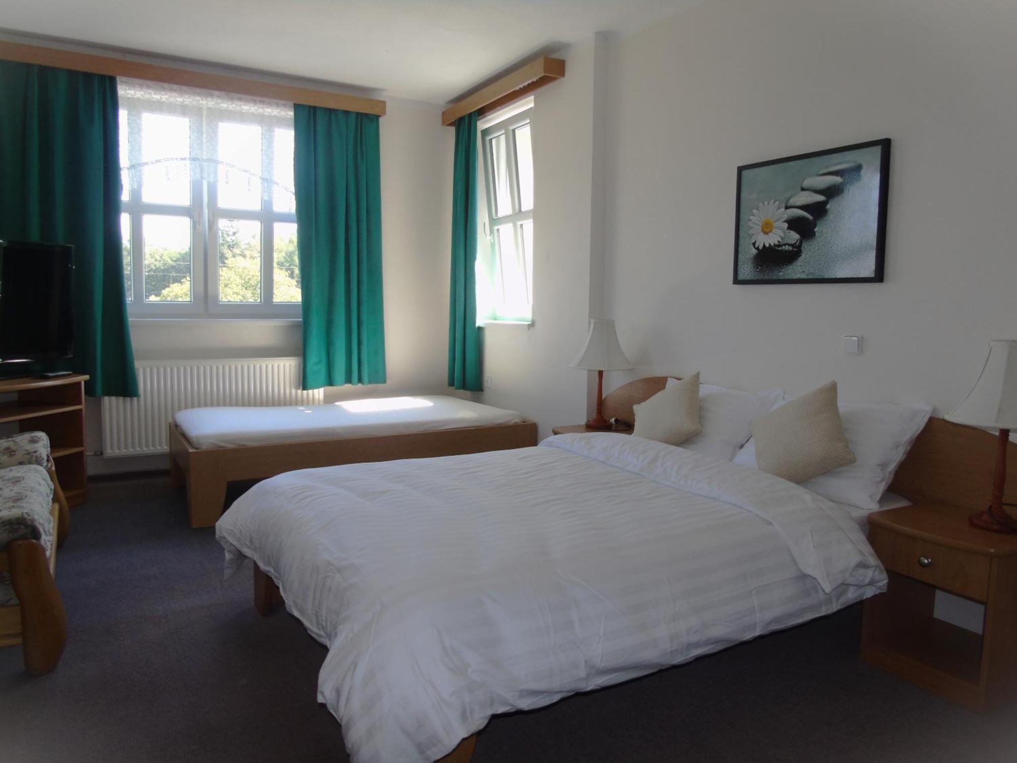 Toris Inn Trinec Exterior foto