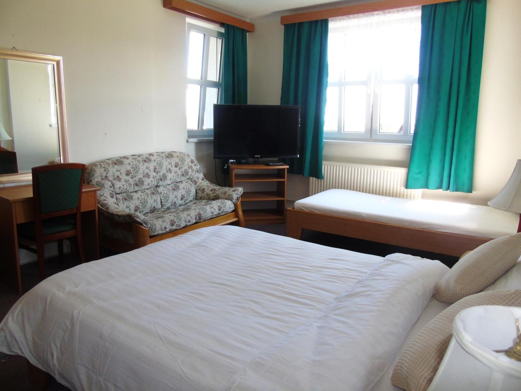 Toris Inn Trinec Exterior foto